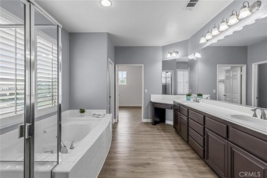 STOP SCROLLING-THE HOME EVERYONE WANTS JUST HIT THE MARKET! Golf - photo 42