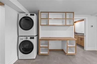 76 Warren Avenue has been completely re-imagined and it is ready - photo 43