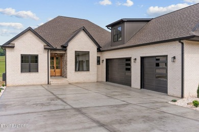 Welcome to another Gorgeous New Construction Home! Complete and - photo 4