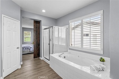 STOP SCROLLING-THE HOME EVERYONE WANTS JUST HIT THE MARKET! Golf - photo 45