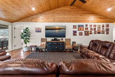SUNSETS AND VIEWS FOR DAYS! This stunning fee simple lake home - photo 35
