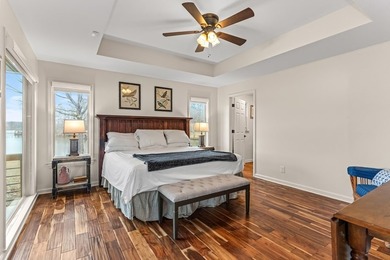 SUNSETS AND VIEWS FOR DAYS! This stunning fee simple lake home - photo 46