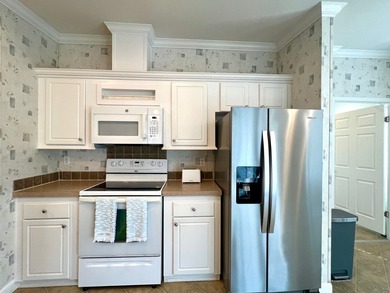 Enjoy easy Florida living in this beautifully maintained 3BR/2BA - photo 10