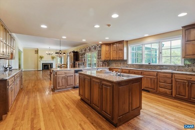 Situated at the foothills of the Blue Ridge Mountains, White - photo 24