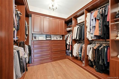 Privately sited adjacent to an eight acre nature preserve and - photo 24