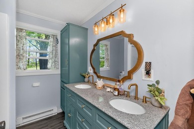 This four-bedroom, three-bath, 2,994-square-foot split level - photo 26