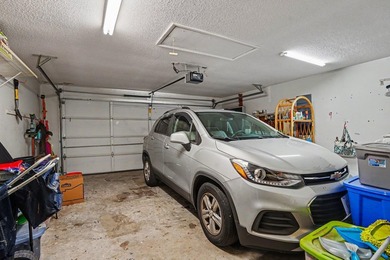 Welcome to your dream home in the highly sought-after golf - photo 28