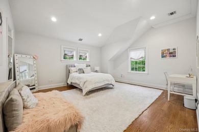 Privately sited adjacent to an eight acre nature preserve and - photo 31