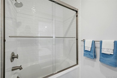 Privately sited adjacent to an eight acre nature preserve and - photo 34