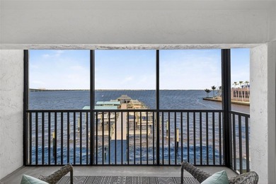 TURN-KEY RIVERFRONT RESIDENCE | DEEDED 27' BOAT SLIP | GULF