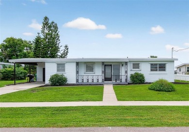 Port Charlotte Waterway Area Home For Sale in Port Charlotte Florida