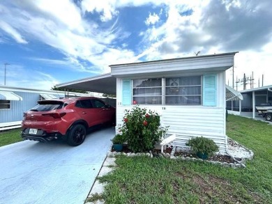 Lake Home For Sale in Frostproof, Florida