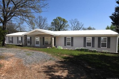 Lake Tenkiller Home For Sale in Cookson Oklahoma