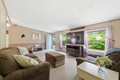 Perfectly positioned on a desirable corner lot, this spacious - photo 16