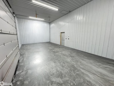 Experience the remarkable spaciousness of this exceptional - photo 17