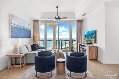 Imagine an EXQUISITE PENTHOUSE whose sweeping vistas stretch - photo 17