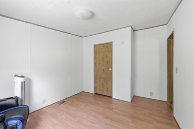 Perfectly positioned on a desirable corner lot, this spacious - photo 22