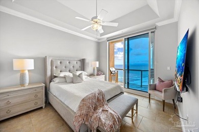 Imagine an EXQUISITE PENTHOUSE whose sweeping vistas stretch - photo 26