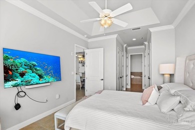Imagine an EXQUISITE PENTHOUSE whose sweeping vistas stretch - photo 27