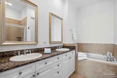 Imagine an EXQUISITE PENTHOUSE whose sweeping vistas stretch - photo 28