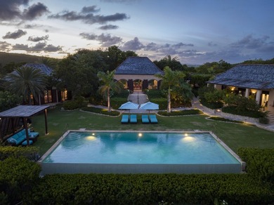 Perched 150 feet above sea level, Pelican Ridge emerges as one - photo 1