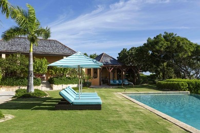 Perched 150 feet above sea level, Pelican Ridge emerges as one - photo 3