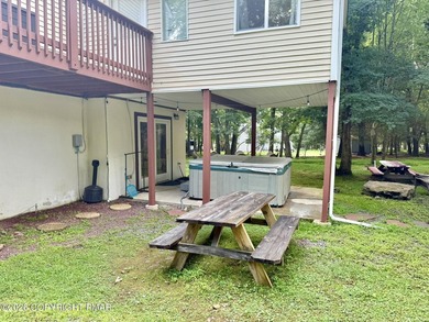 Welcome to your PERFECT GETAWAY Nestled in the HEART of the - photo 5