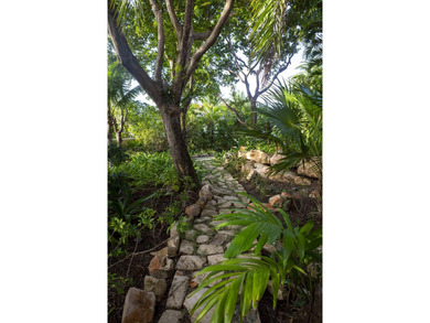 Perched 150 feet above sea level, Pelican Ridge emerges as one - photo 10