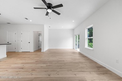 Welcome home to modern living, quality craftsmanship, and - photo 9