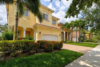 Welcome home to this stunning 5-bedroom, 3.5-bath lakefront gem - photo 3