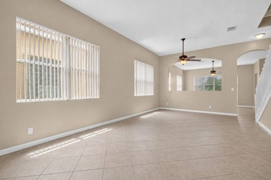 Welcome home to this stunning 5-bedroom, 3.5-bath lakefront gem - photo 6