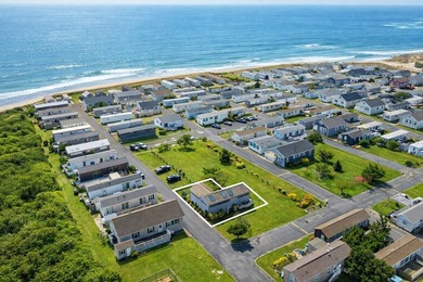 Located within Montauk Shores-often called Montauk's best-kept - photo 11