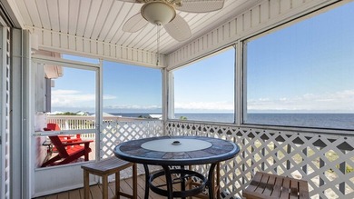 Bald Point Beach Estate aptly named *Heavenly Sunrise* offers a - photo 15