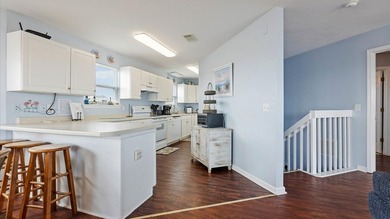 Bald Point Beach Estate aptly named *Heavenly Sunrise* offers a - photo 24