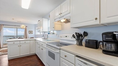 Bald Point Beach Estate aptly named *Heavenly Sunrise* offers a - photo 26