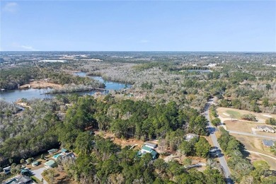 This exceptional waterfront home features 4 bedrooms and 4 - photo 41