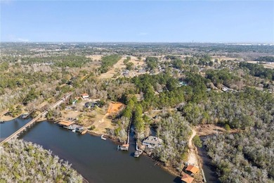 This exceptional waterfront home features 4 bedrooms and 4 - photo 45