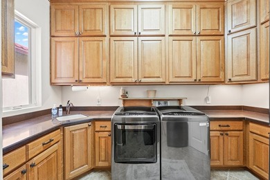 Exclusive waterfront property on Lake Sam Rayburn. Beautiful - photo 48