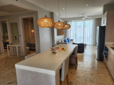 This 2bed 2.5bath condo located on the second floor offers a - photo 6