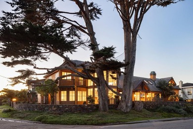 Ocean and golf course views take center stage in this - photo 4