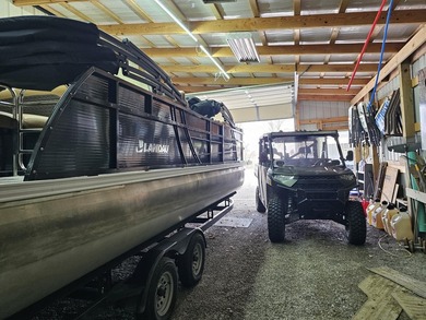 The perfect All-In-One Rough River Lake property