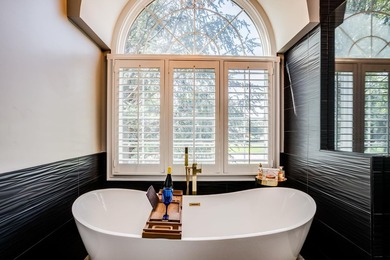 Luxury Estate in Reflection Ridge with Full Mother-in-Law / - photo 14