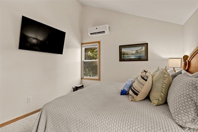 Experience waterfront living in the heart of Bigfork Harbor - photo 15