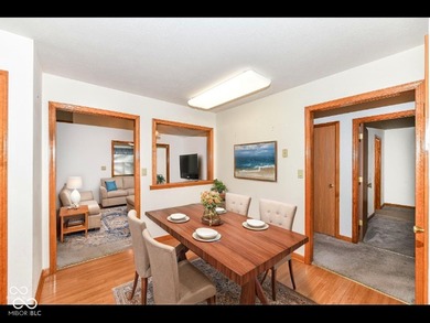 Inviting 2 bedroom, 2 bath patio home with den/sunroom located