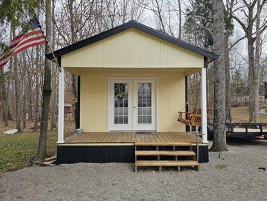 The perfect All-In-One Rough River Lake property