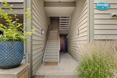 Experience waterfront living in the heart of Bigfork Harbor - photo 30