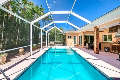 Spectacular Custom-Built Corner Pool Home in Adorable Miami - photo 36