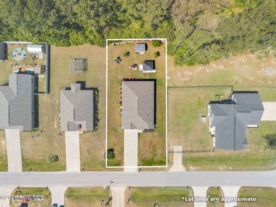 Inviting Coastal Farmhouse Retreat with Exceptional Curb Appeal - photo 38