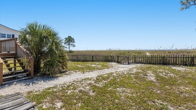 The *Quirky Crab* on Alligator Point is everything you are - photo 38