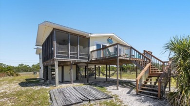 The *Quirky Crab* on Alligator Point is everything you are - photo 40